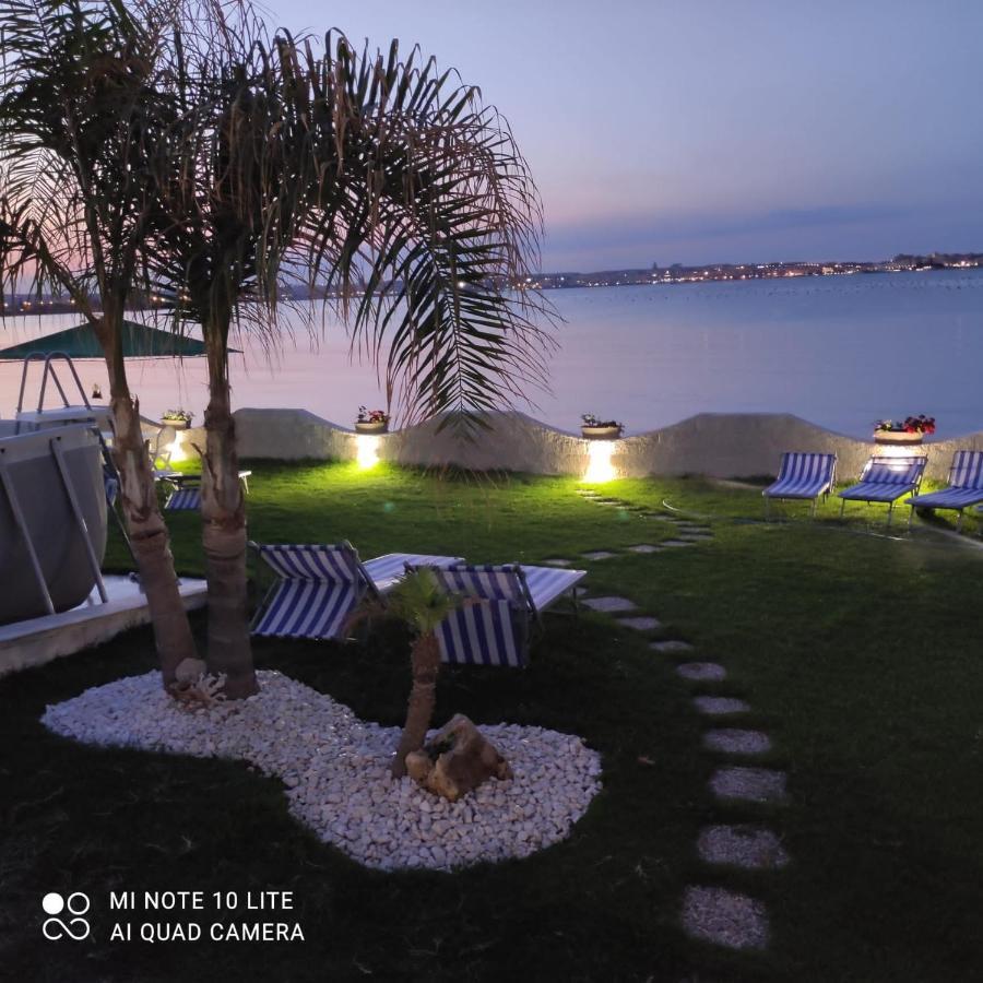 Casa Vacanze con discesa personale al mare e piscina Fanusa Esterno foto