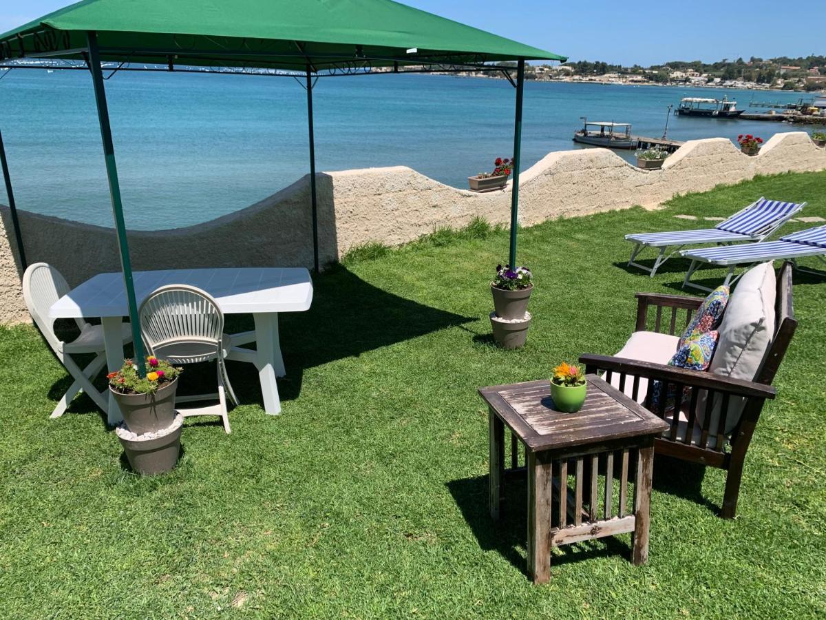 Casa Vacanze con discesa personale al mare e piscina Fanusa Esterno foto
