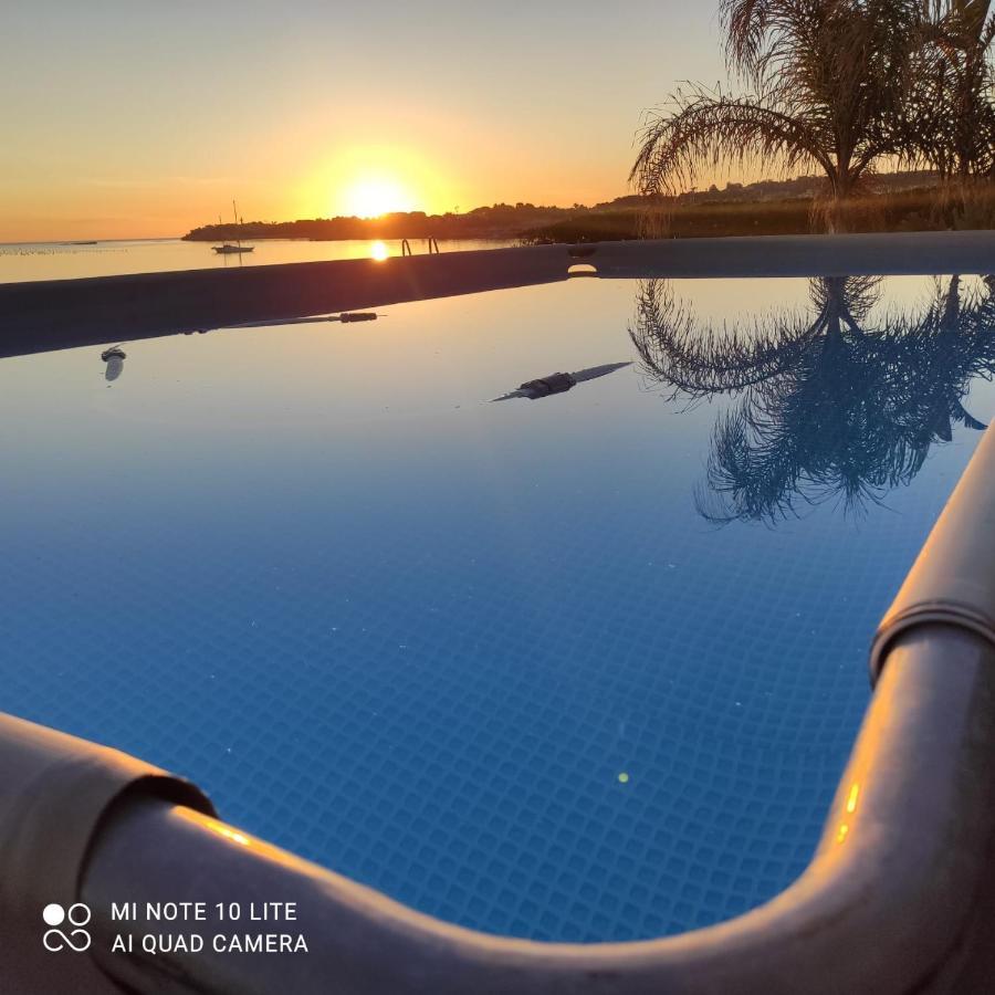 Casa Vacanze con discesa personale al mare e piscina Fanusa Esterno foto