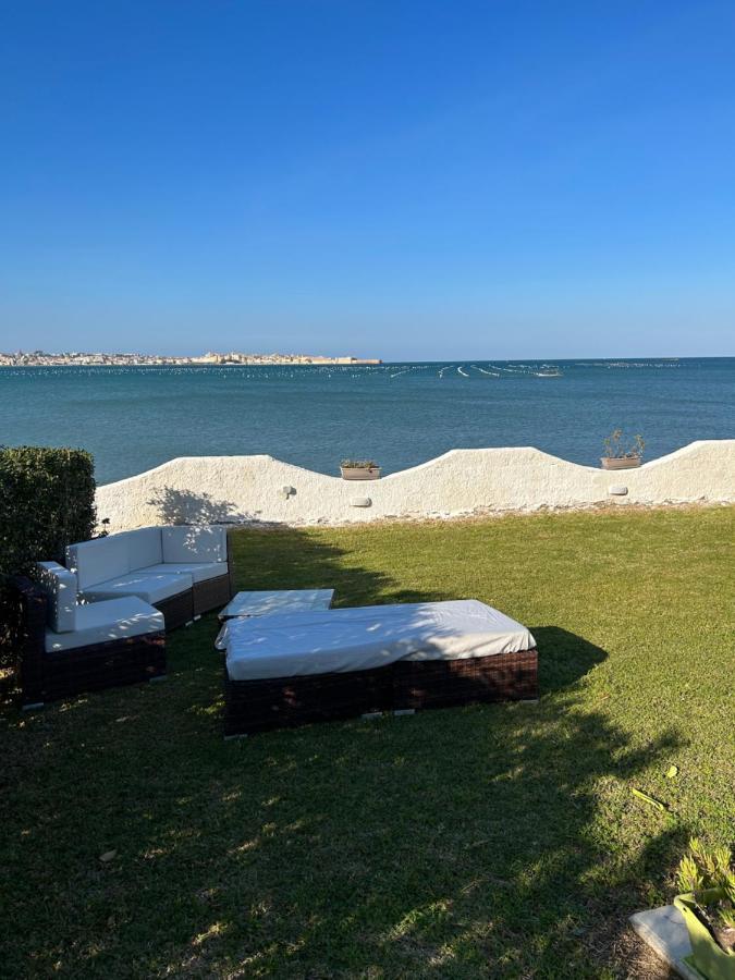 Casa Vacanze con discesa personale al mare e piscina Fanusa Esterno foto